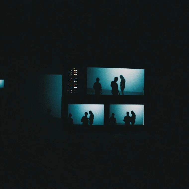 Dirección en set de Arca Visual